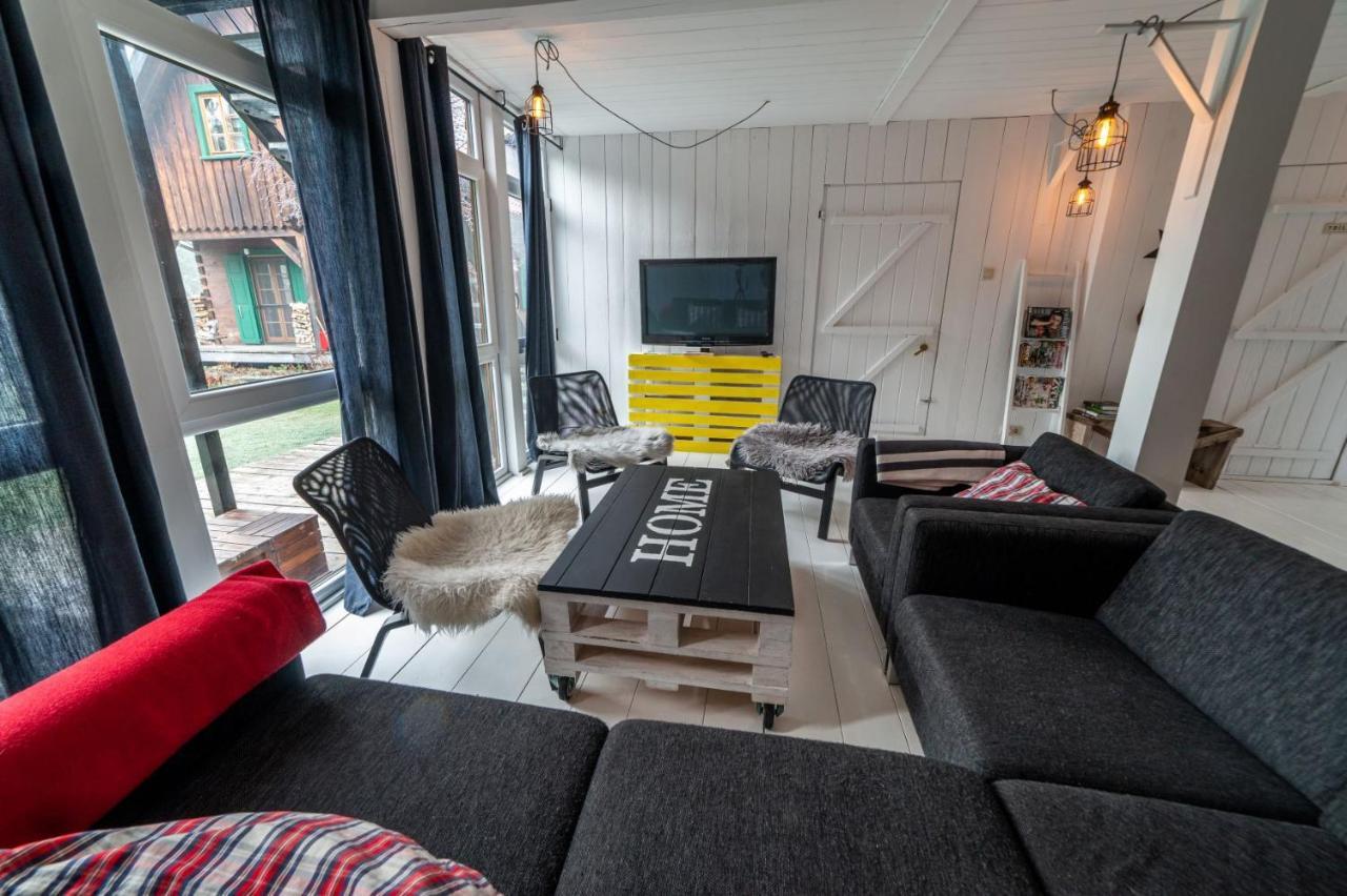 Gosciniec Szuwary Apartman Krutyń Kültér fotó